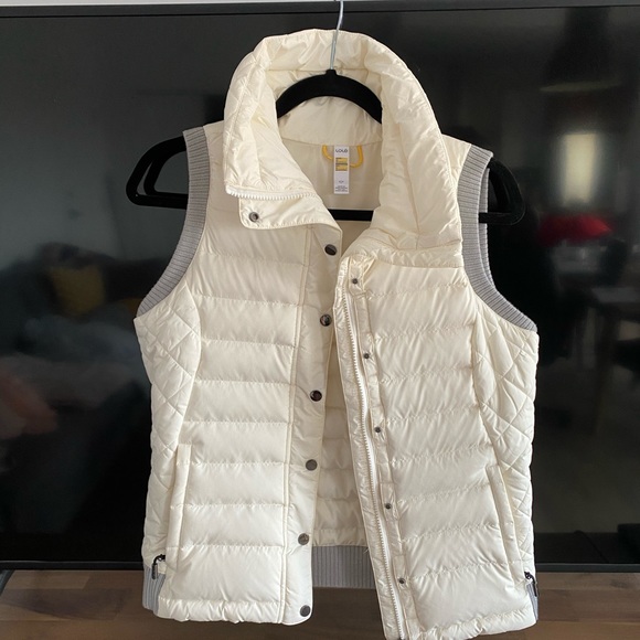 Lolë - New cream vest - Picture 3 of 8